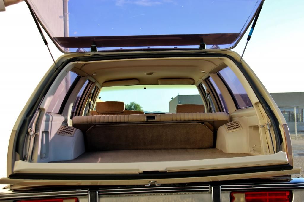 Sell used NO RESERVE 1981 BUICK REGAL ESTATE WAGONVERY RAREEXTRA CLEANLOW MILES in Rialto